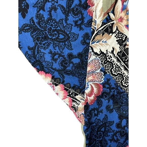Chico's Dolman Sleeve Rayon Stretch Floral Pink Olive Blue Blouse Size 1 - Picture 4 of 5